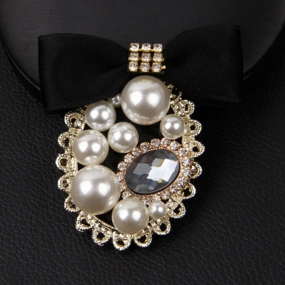 Classic Exquisite Badges Pin Bow Elegant Clothing Suit Brooches Accessories Gift