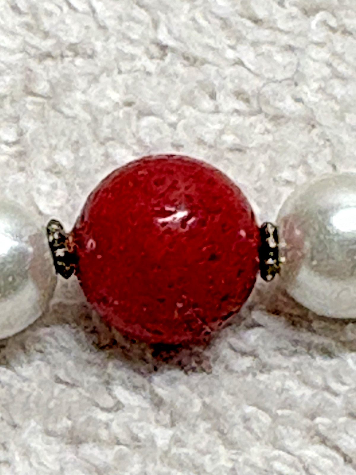 Red Agate Quartz & Howlite Stretch Bracelet; Black, Red & White