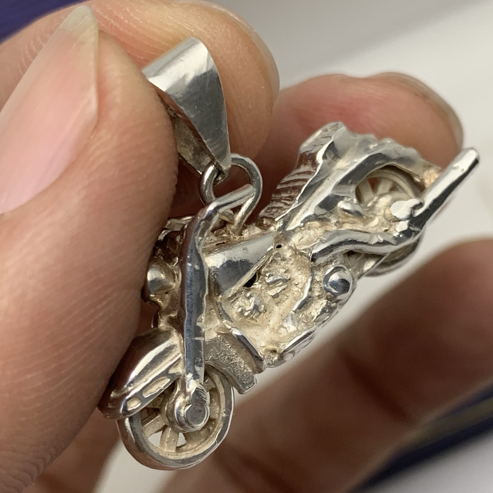 SUPERB Sterling Silver 3D Motorcycle Pendant W/ Rotating wheels ~ .925 ~ 11.5g