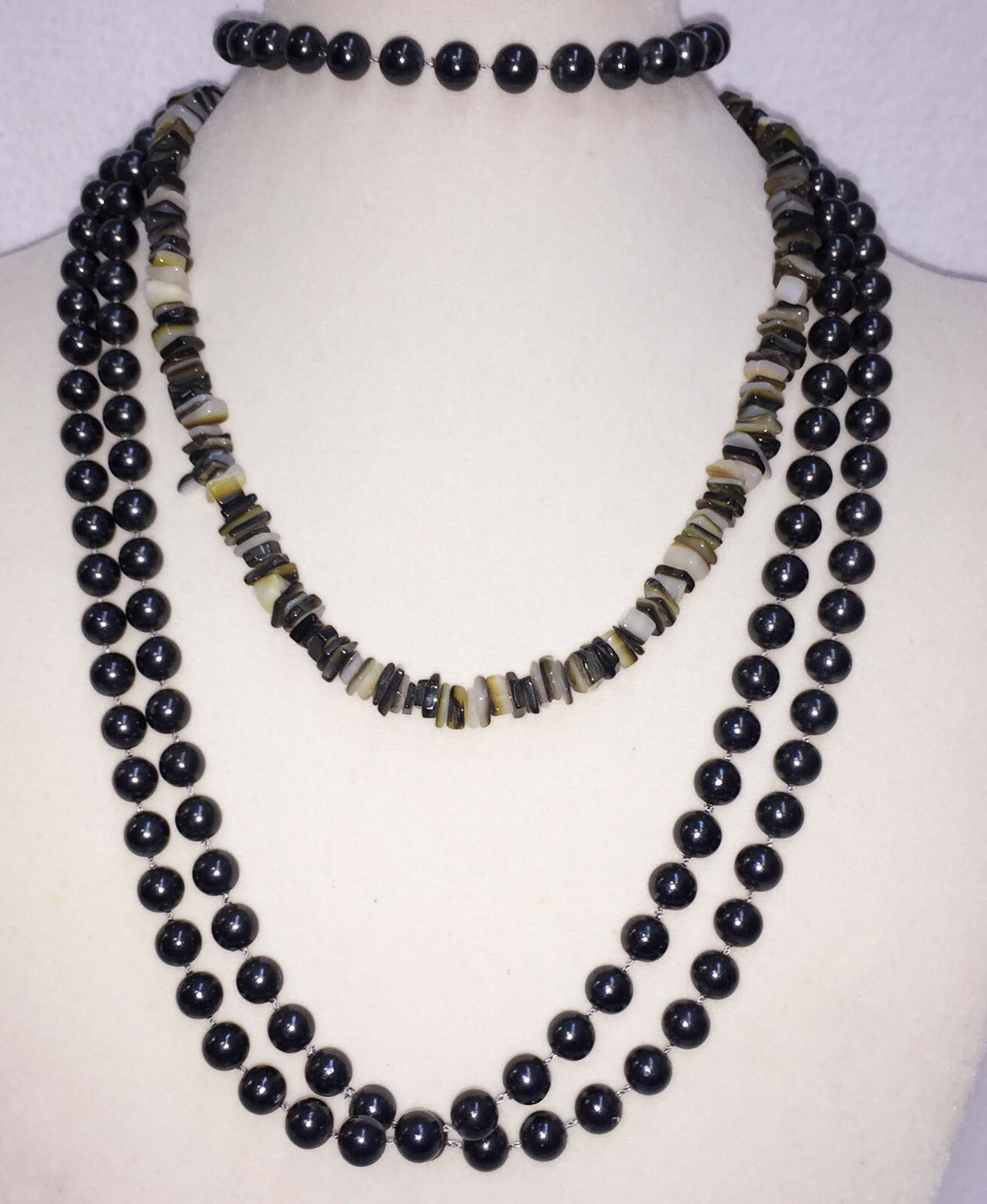 Polished Stone Choker Necklace & Black Plastic Bead Strand String Lot of 2