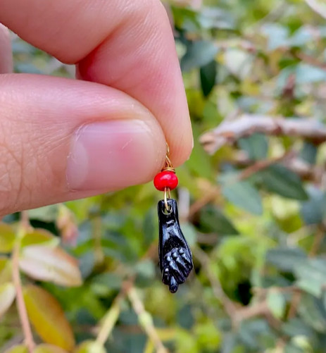 Azabache Pendant Charm Black Red Beads Gifts For Girls Boys Womens Mens