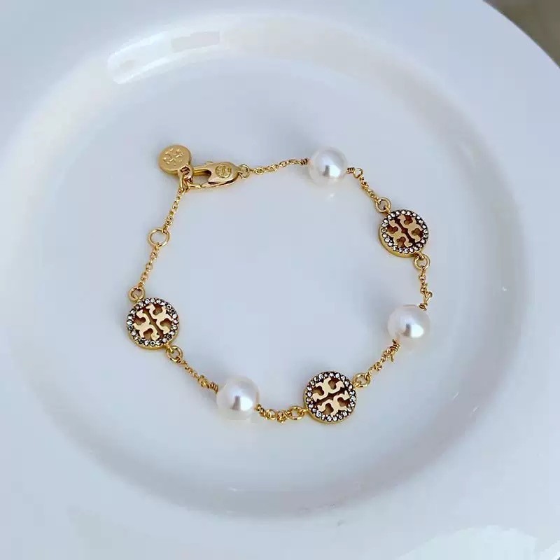 New Burch Miller Pave Pearl Chain Bracelet Gold with Jewelry Pouch Size : 19cm