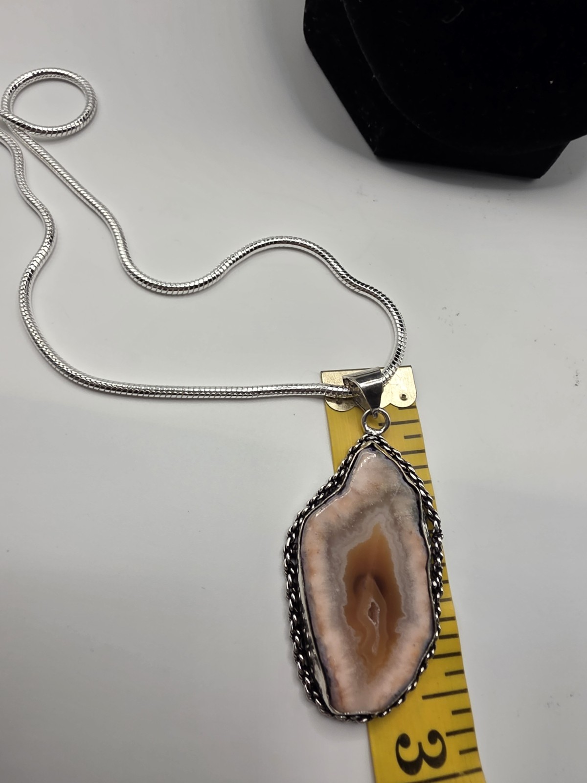 Natural Peach Agate Slice Silver 925 Plated Snake 22″ Chain Necklace