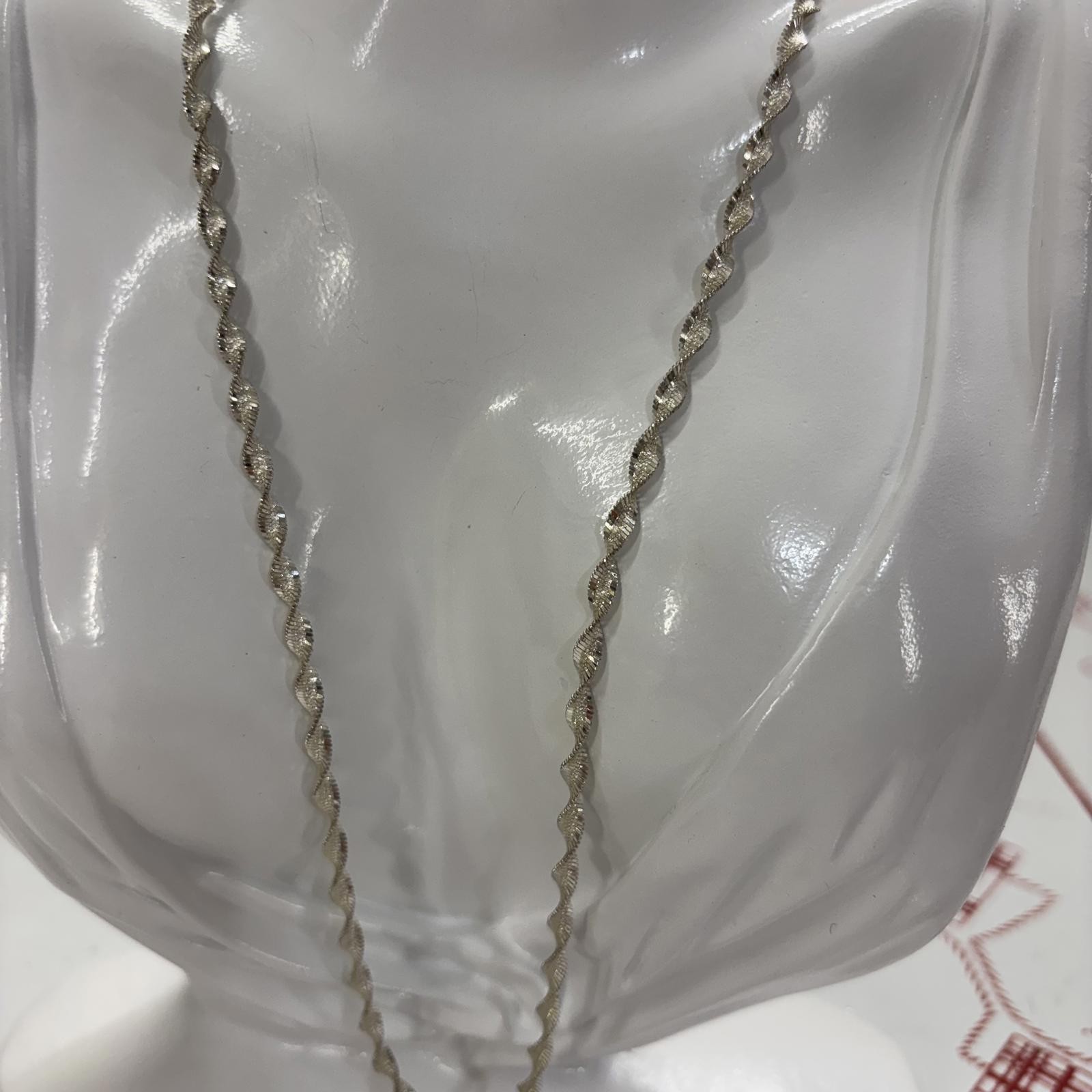 Sterling twisted herringbone chain