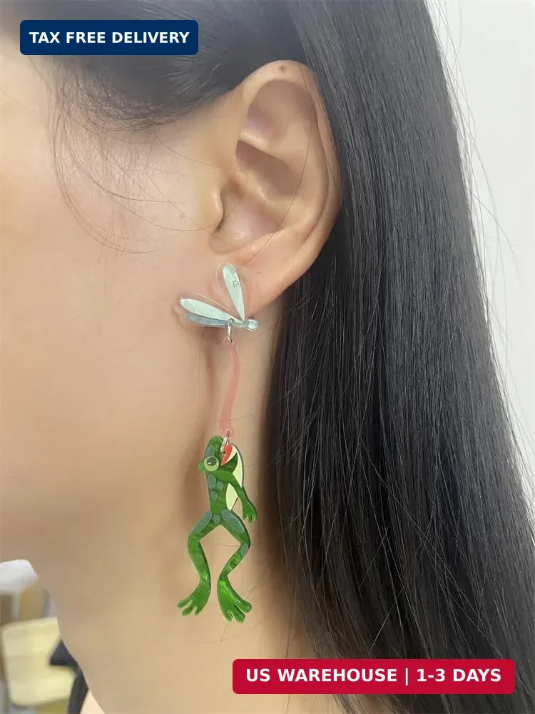 Creative Acrylic Frog Dangle Earrings for Women Lightweight Cute Summer Green An