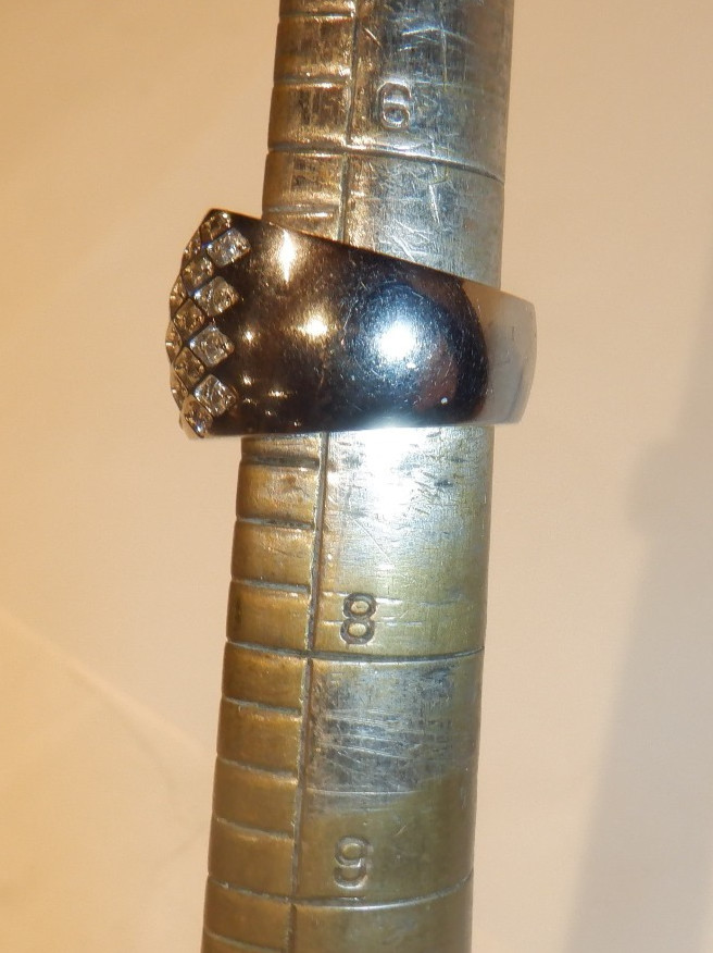 INOX 316L Surgical Grade Stainless Steel Sz 7 w/CZ high-grade synthetic crystals