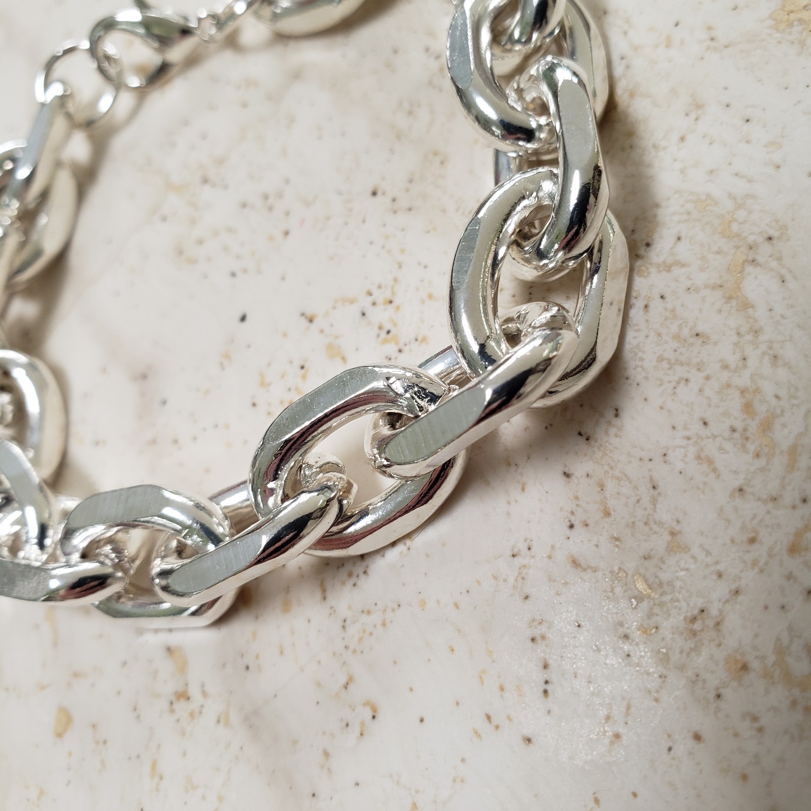 Chunky Anklet/Bracelet – Contemporary Design – 20cm/8 inches – new and tagged.