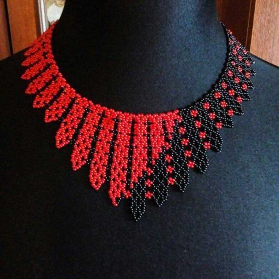 Handmade Necklace Woman American Style Native Boho Seed Bead Beautiful Necklace