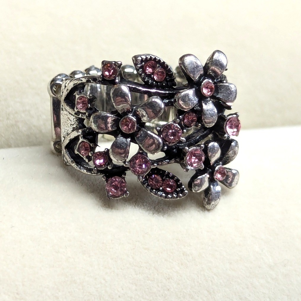 New Flowers Ring Floral Silvertone Pink Rhinestone Stretch Band Botanical Lover