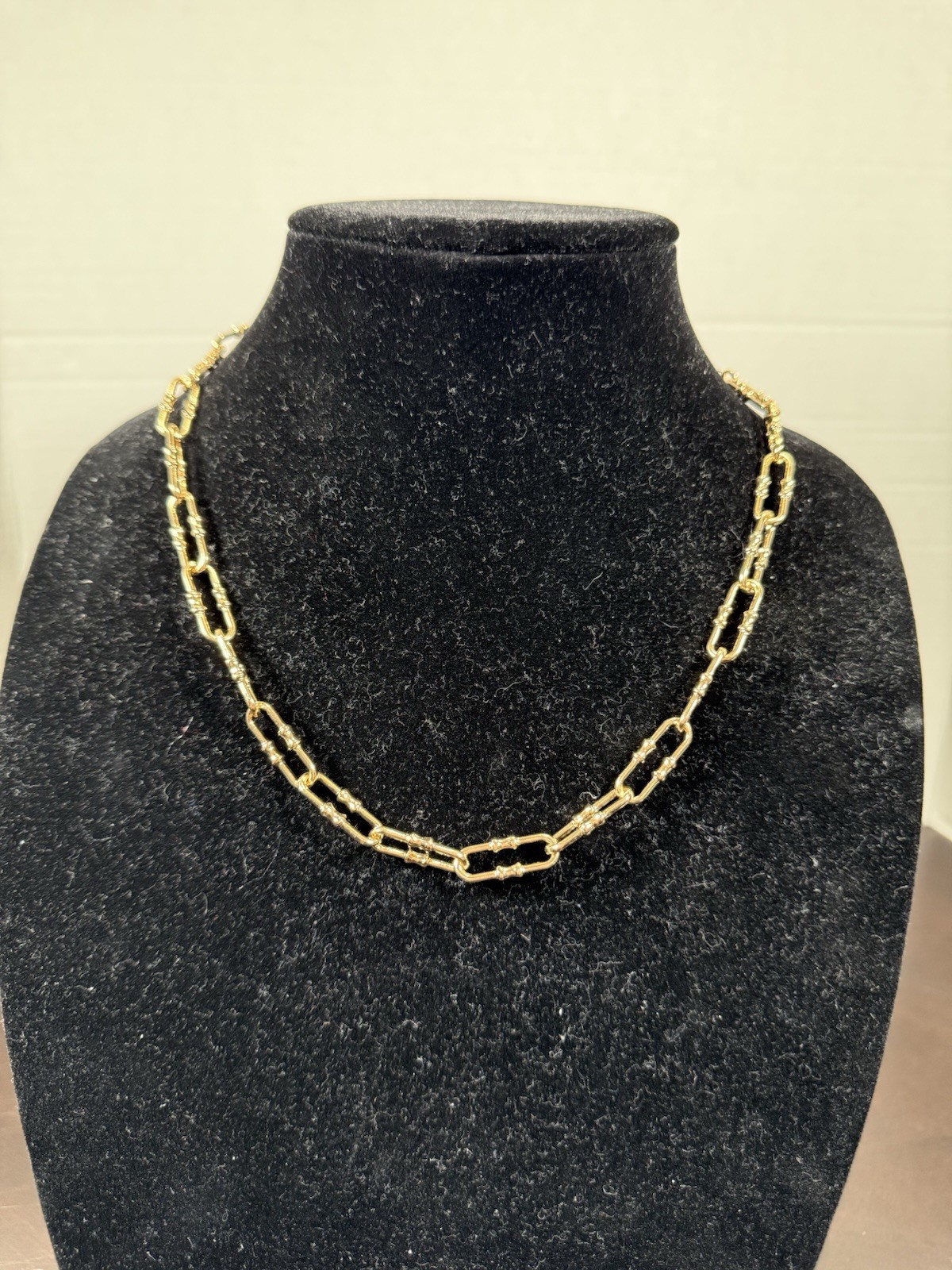 Ettika Gold Necklace chain links with 1″ links Adjustable Length ~15”-20”