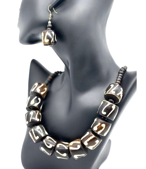 Antique Rare Burmese Pumtek Prayer Beads Fossilized Wood Necklace & Earrings Set