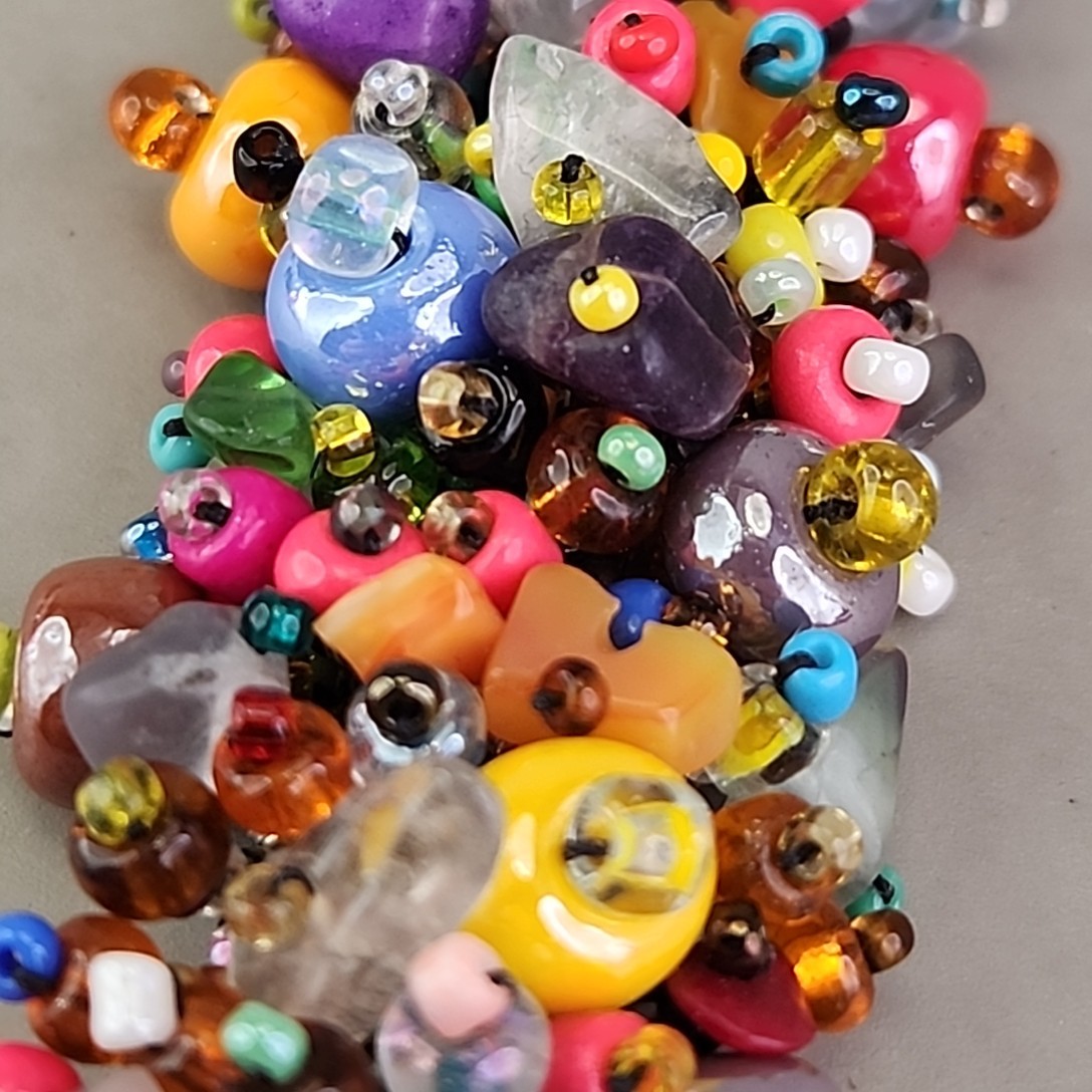 Glass Beaded Bracelet Woven Multicolor 7.25″