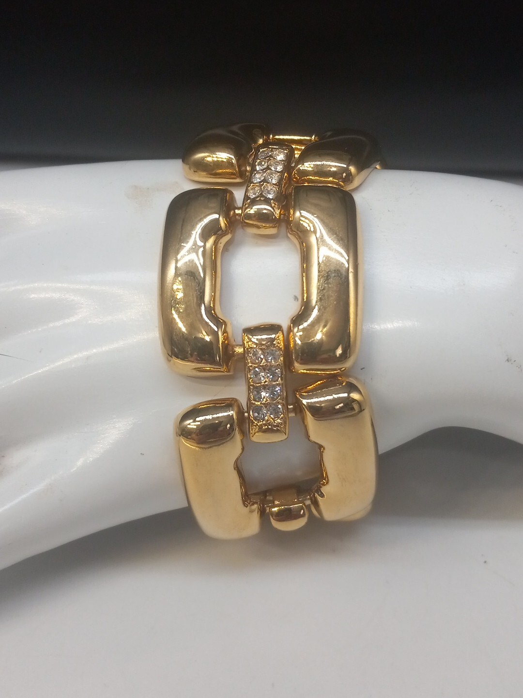 Rare BOLD ELEGANCE Gold Plated Crystals Wide Open Square Chain Link Bracelet
