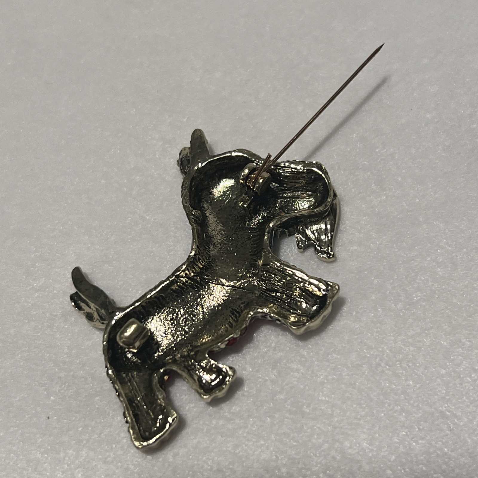 Scottie Terrier Dog Brooch 2.5″ Red Rhinestone Blue Collar