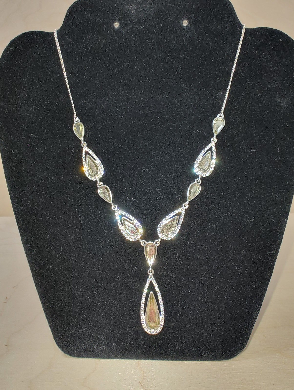 New Debenhams Jon Richard Silver Tone Yellow Crystals Pendant Necklace
