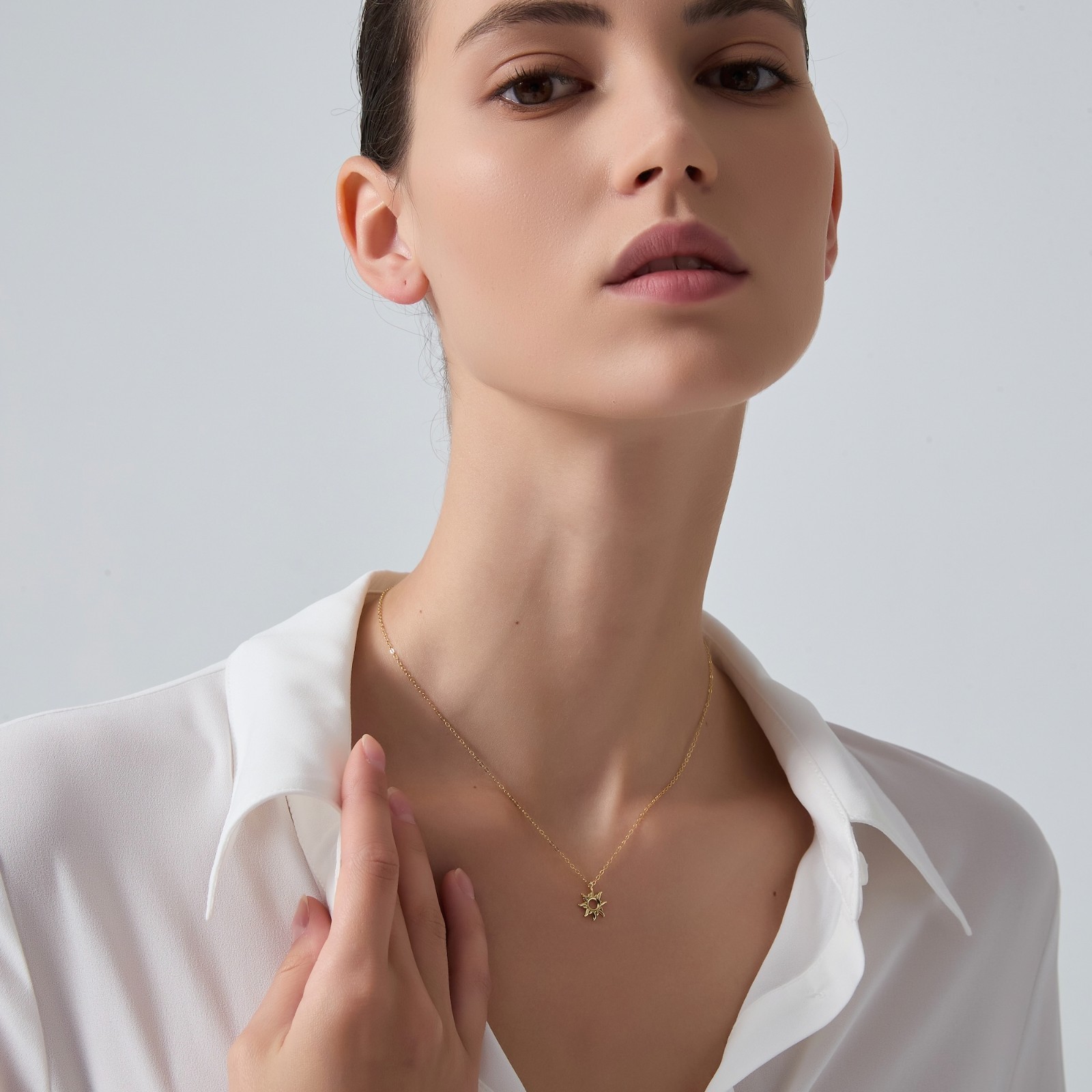 Dainty Gold Sun Charm Layering Necklace in 925 Sterling Silver