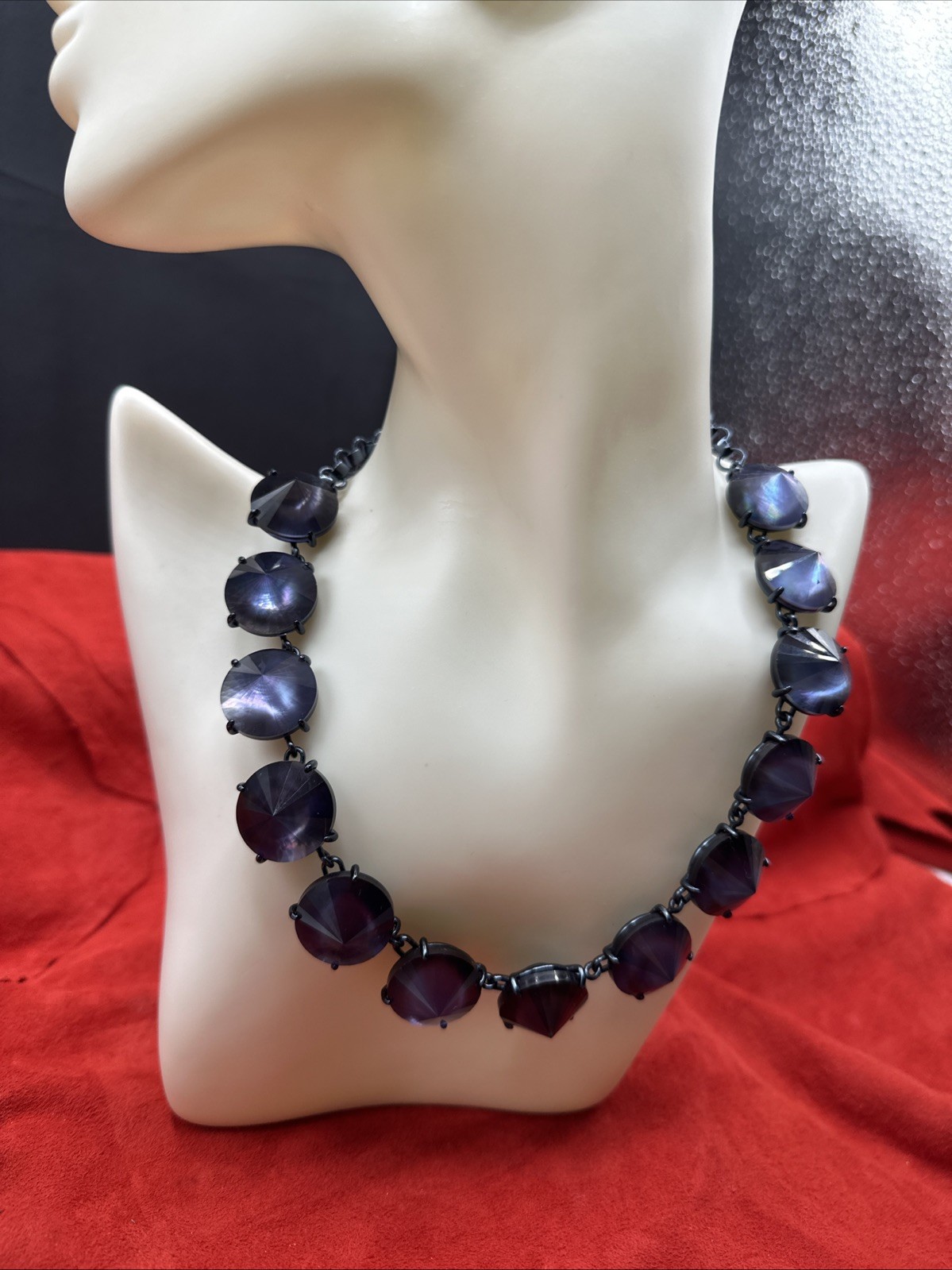 Kendra Scott deep purple cones and gunmetal statement necklace. See pics.