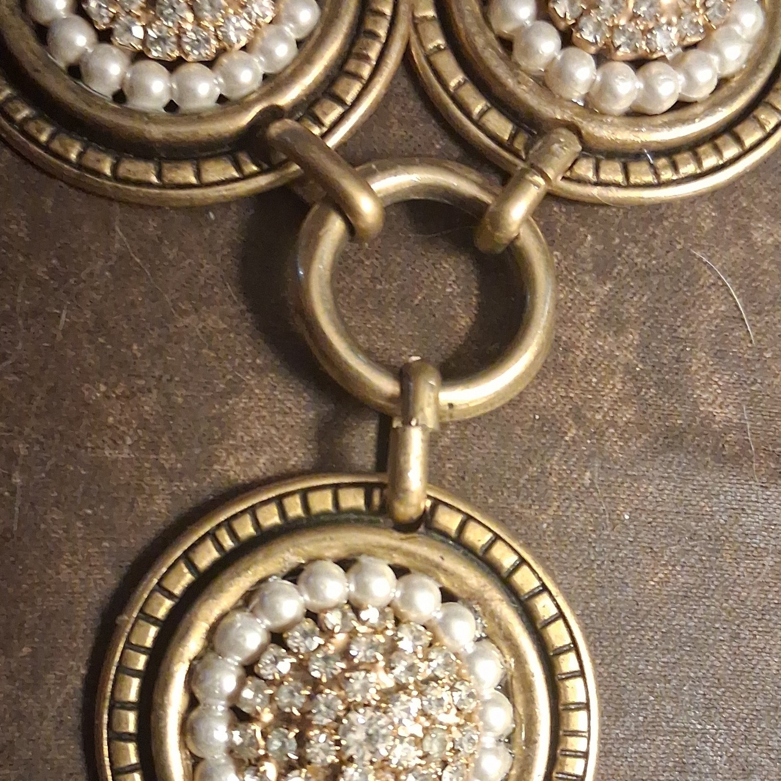 Gold Tone Link Chain Statement Necklace Round Medallions Clear Rhinestone Pearl