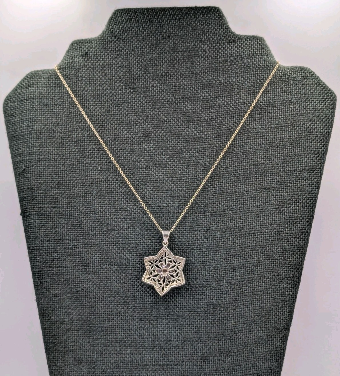 Sterling Silver Pink White CZ Flower Star Of David Pendant 16.25″ Cable Necklace
