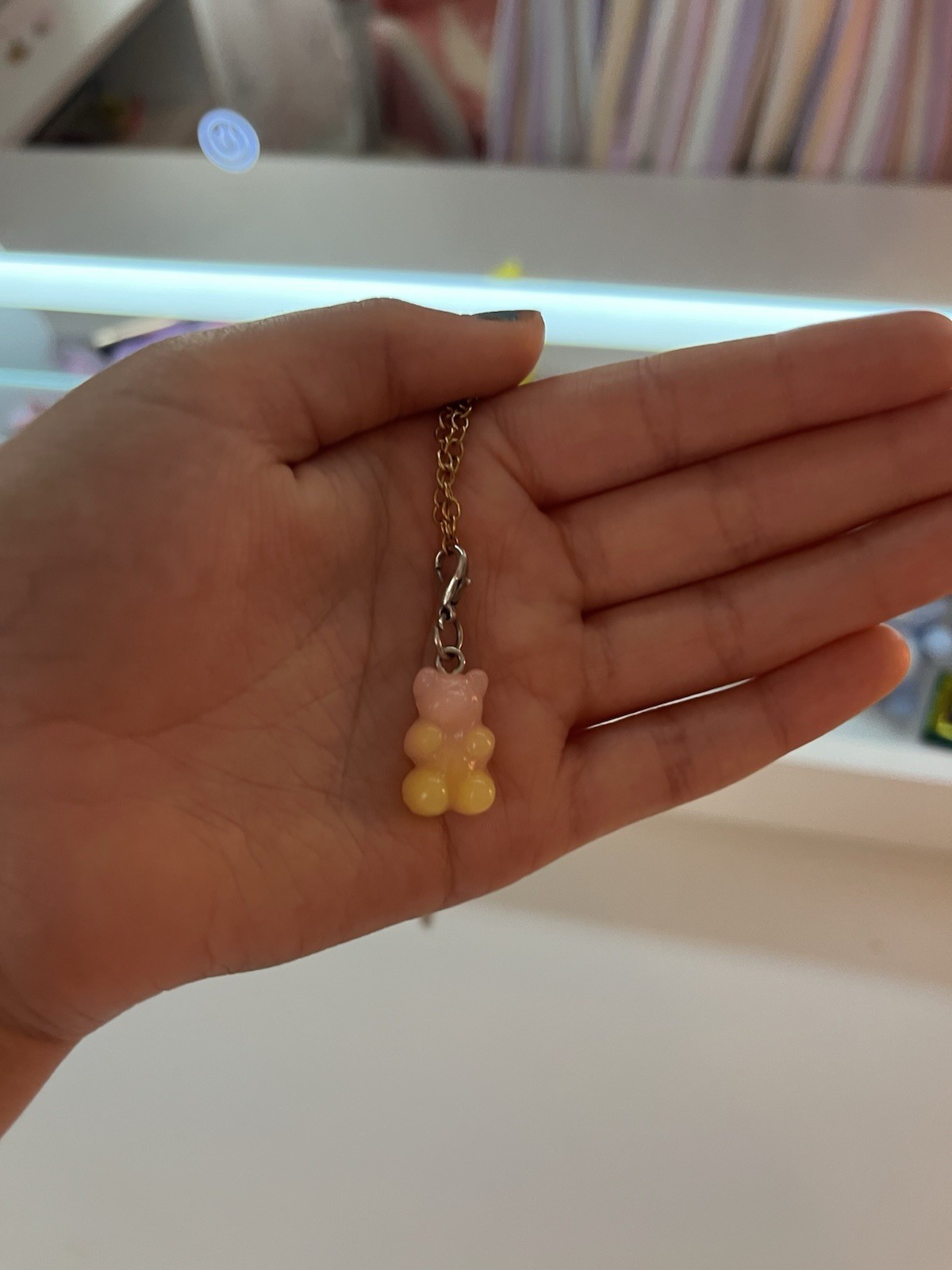 Gold Tone Cable Chain Necklace Bear Charm Pendant Lobster Clasp Plastic