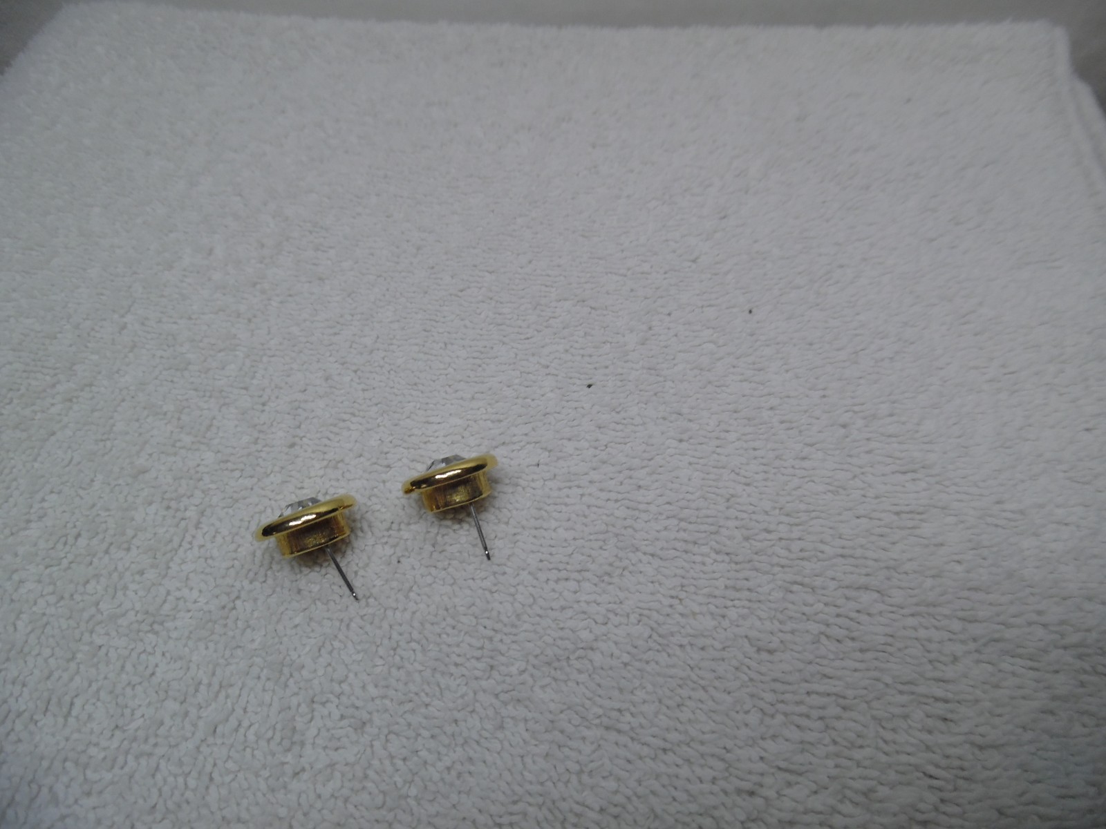 VTG. KJL AVON GOLD TONE , RHINESTONE EARRINGS, PIERCED EARS, POSTS, NO BACKS ,