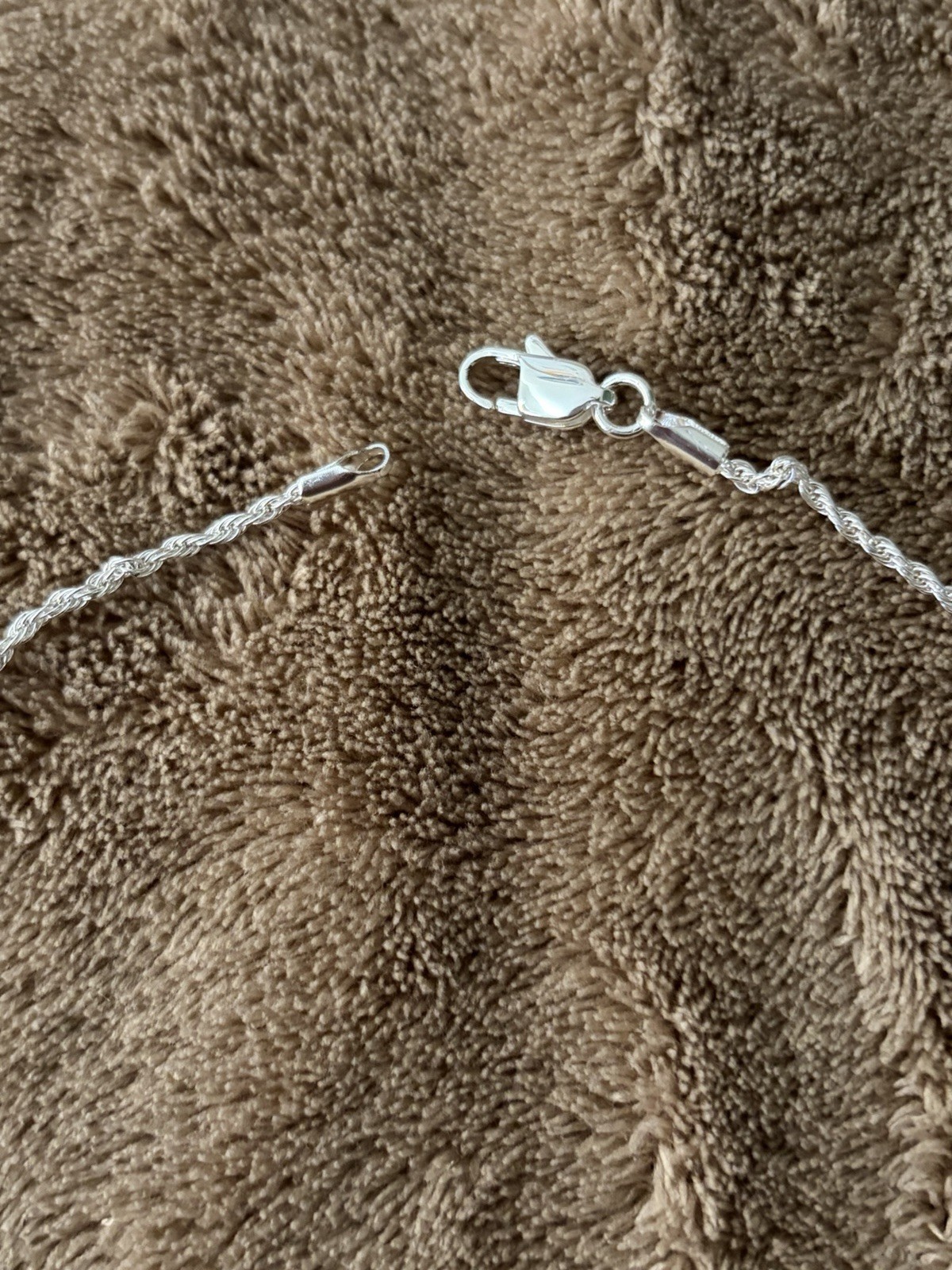 Jewlpire Silver Tone Metal Rope Chain Necklace Lobster Clasp No Stone