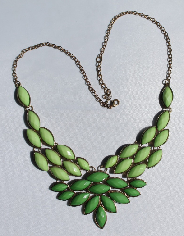 Light & Dark Green Gold Tone Chain Statement Bib Necklace Bib Acrylic Navettes