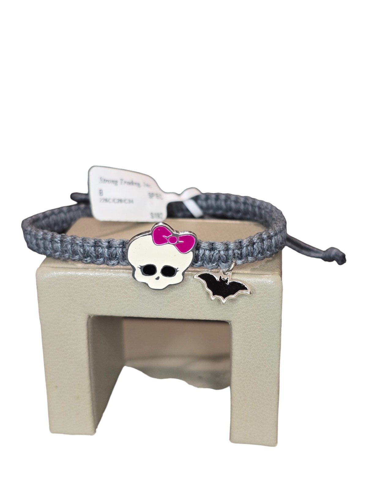 JCM Mattel Women’s Grey Adjustable Ghost , Bat Charm Bracelet NWOT