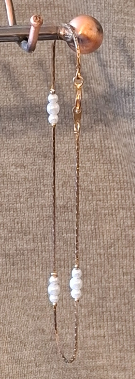 Jewelry Gold Tone Chain with Round Creamy White Faux Pearls Stations 9″ Anklet