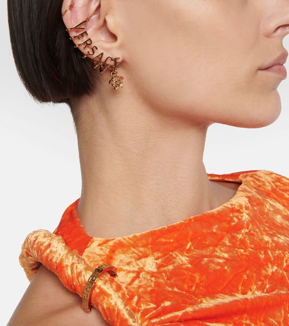 NIB Versace Letter Logo Medusa Charm Gold Climbing Single Ear Cuff Earring $750