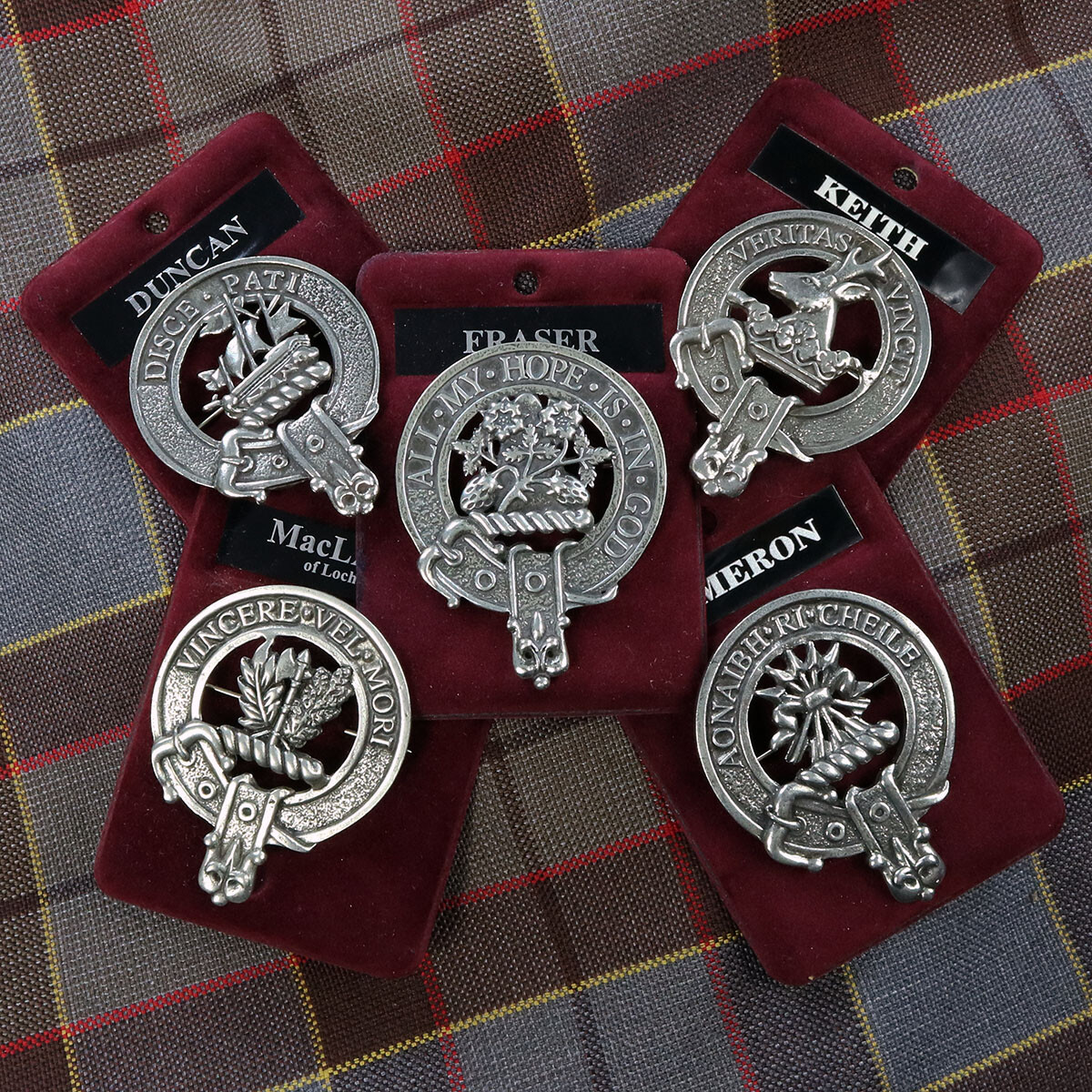 Pewter Clan Crest Cap Badge/Brooch – Made In Scotland