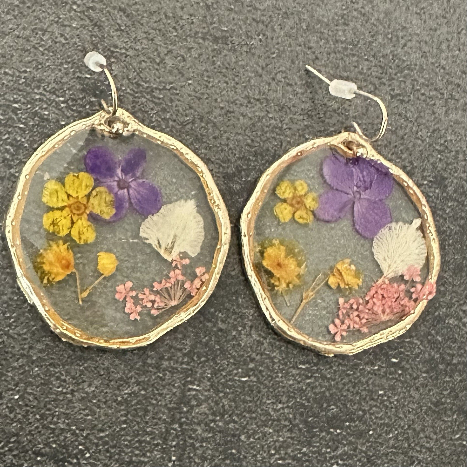 Real Pressed Flower Botanical Dangle Earrings Clear Resin Gold Plated