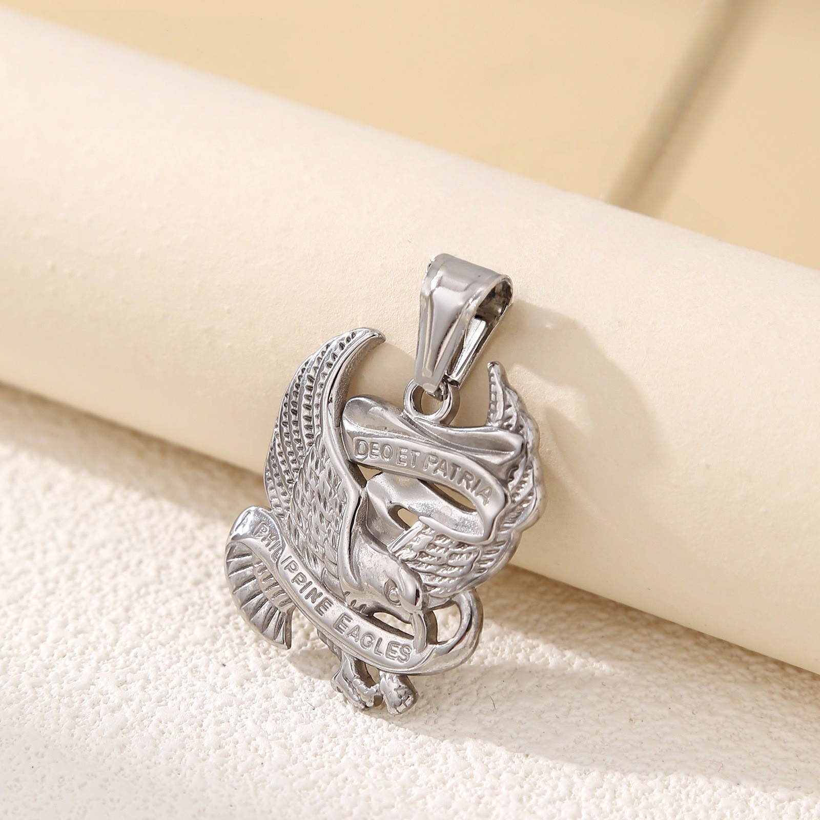 Motorcycle Biker Eagle Men’s Necklace Vintage Stainless Steel Eagle Pendant Link