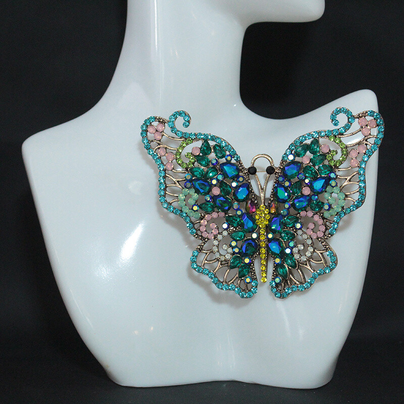 Fashionable Personality Beautiful Insect Series Crystal Alloy Butterfly Brooch
