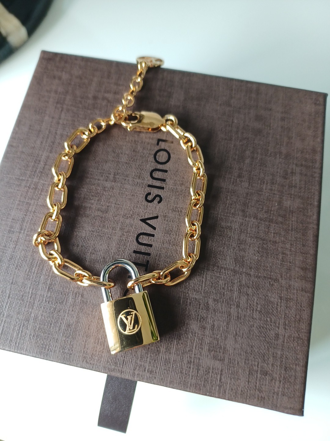 LOUIS VUITTON PADLOCK BRACELET 18CM, TWO TONE TONE – NEW-AUTHENTIC