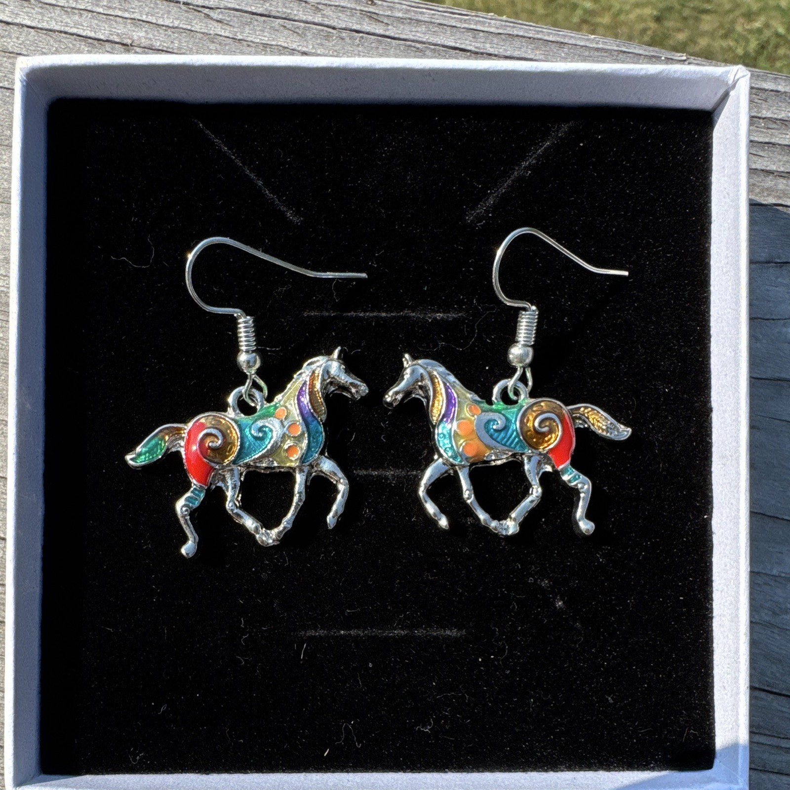 Multicolor Western Horse Necklace, Dangle Earrings, Metal, French Wire Closure