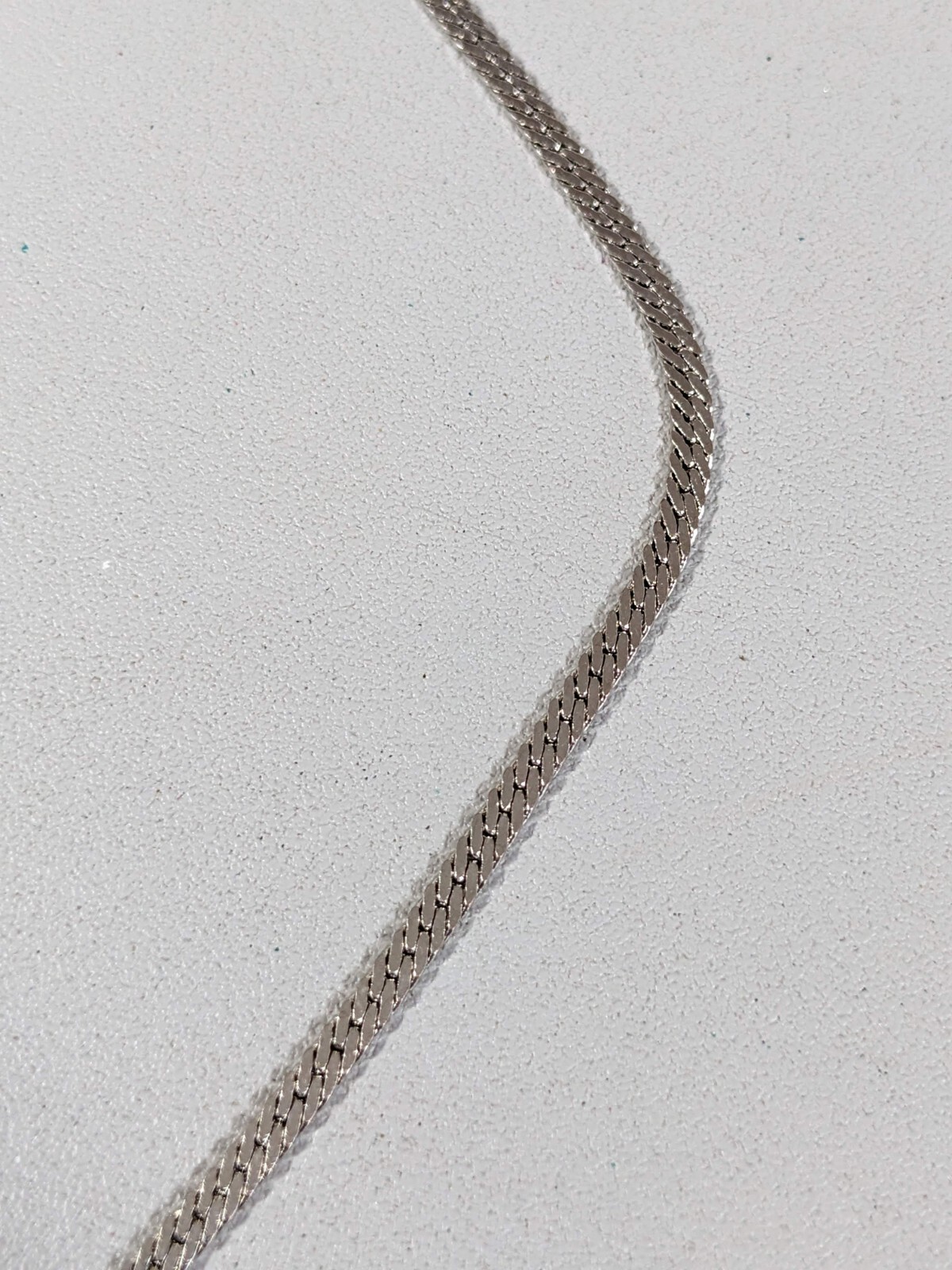 Silver Tone Classic Style Herringbone Chain 3mm Wide 23.5 in