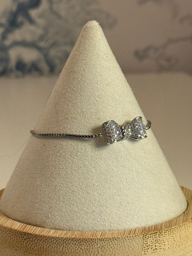 3 Ct Round Cut Simulated Diamond Bow Tennis Bracelet 925 Yellow Sterling Silver