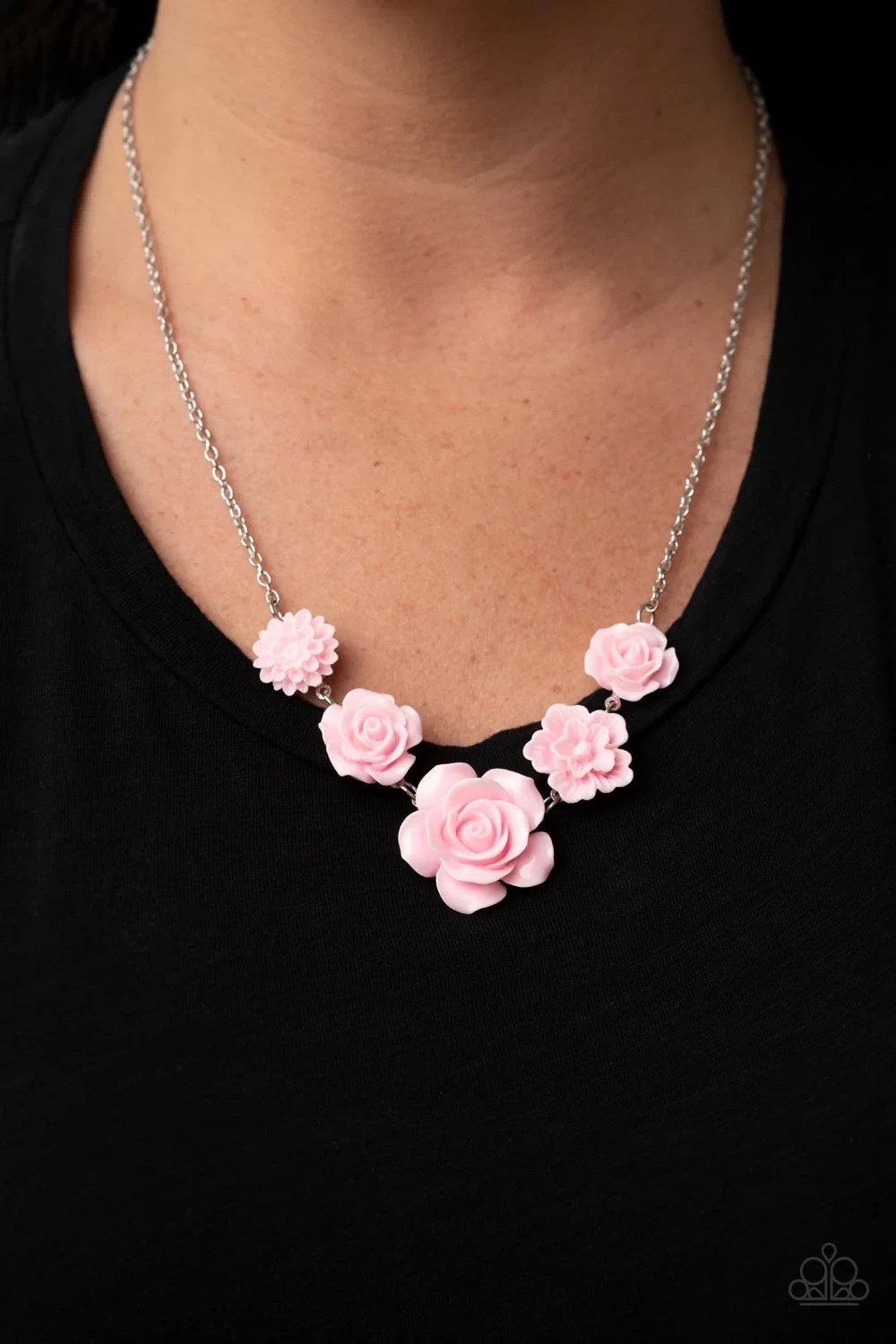 Paparazzi PRIMROSE AND PRETTY pink necklace