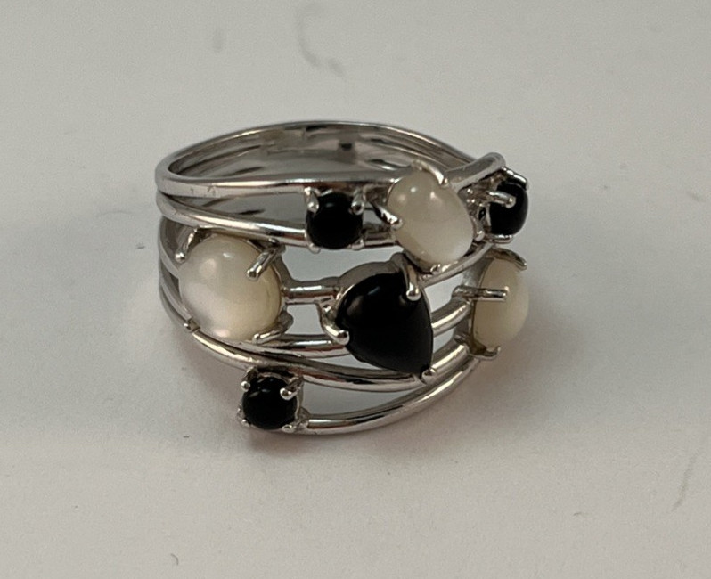 ATI 925 Sterling Silver Faux Black Onyx & Moonstone Ring Size 7