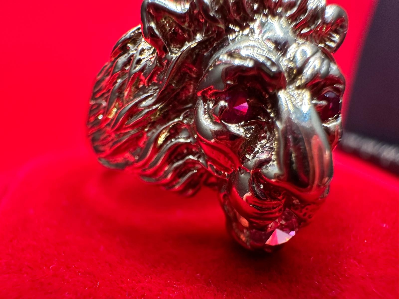 10K Yellow Gold Lion Head Ring