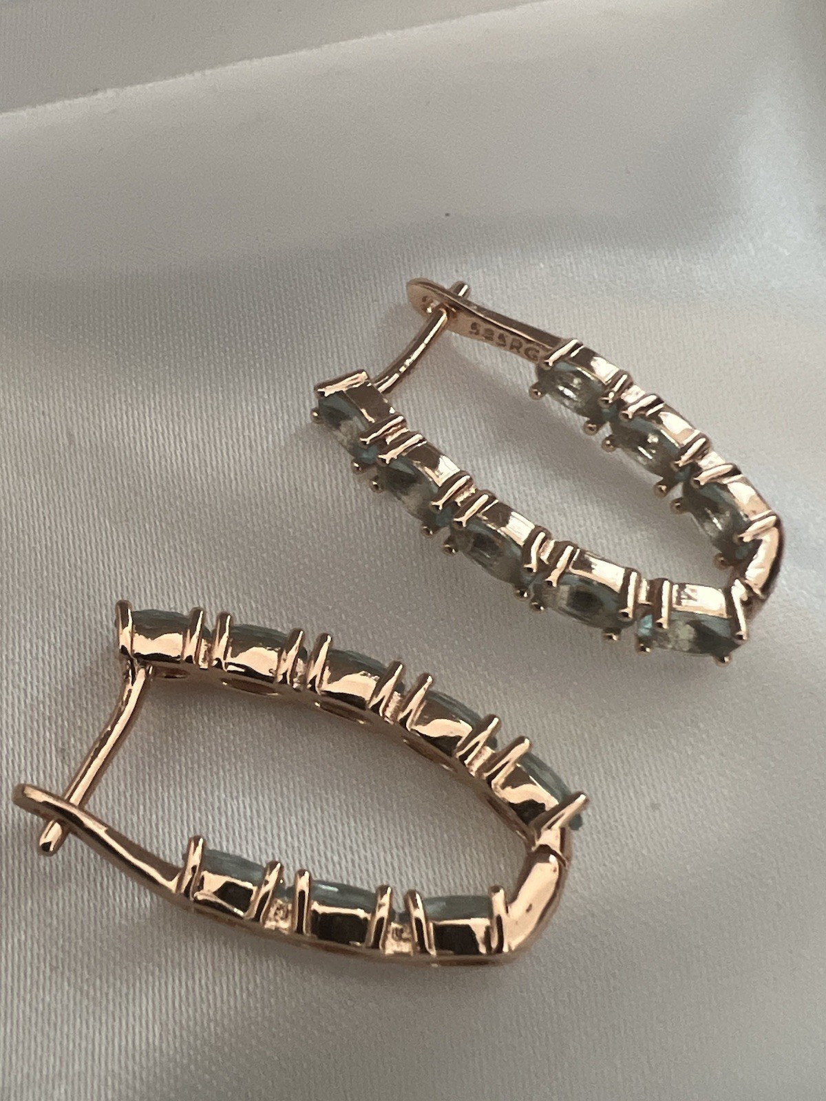 14k Rolled 585 Rose Gold Plated Mystical Topaz English Lock Dangle Earrings