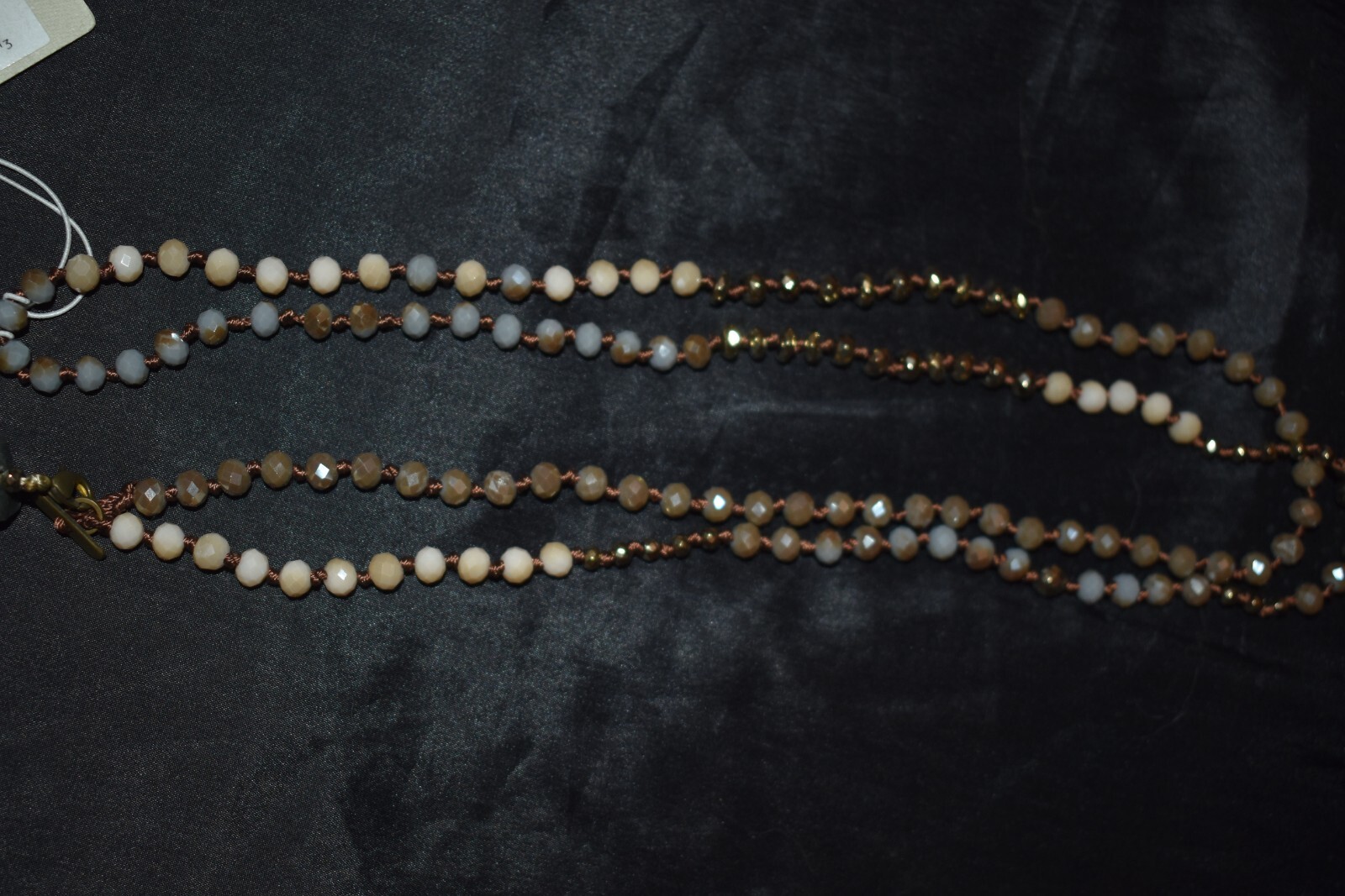 TOMMY BAHAMA AT-Desert Lily Tassel Necklace Natural Grey 24″