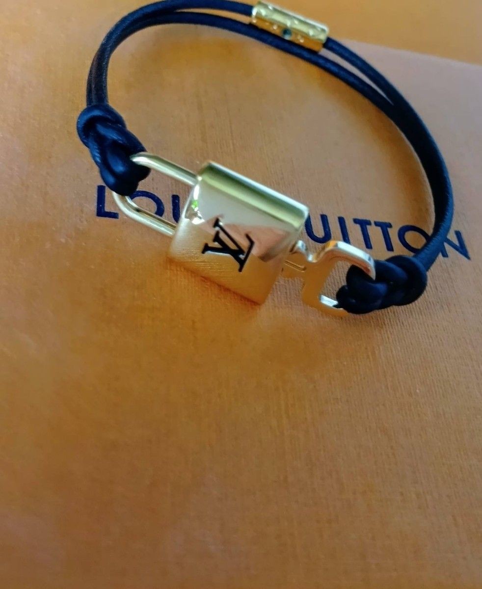 Louis Vuitton Bracelet M8138 6.0 in Size Excellent Condition