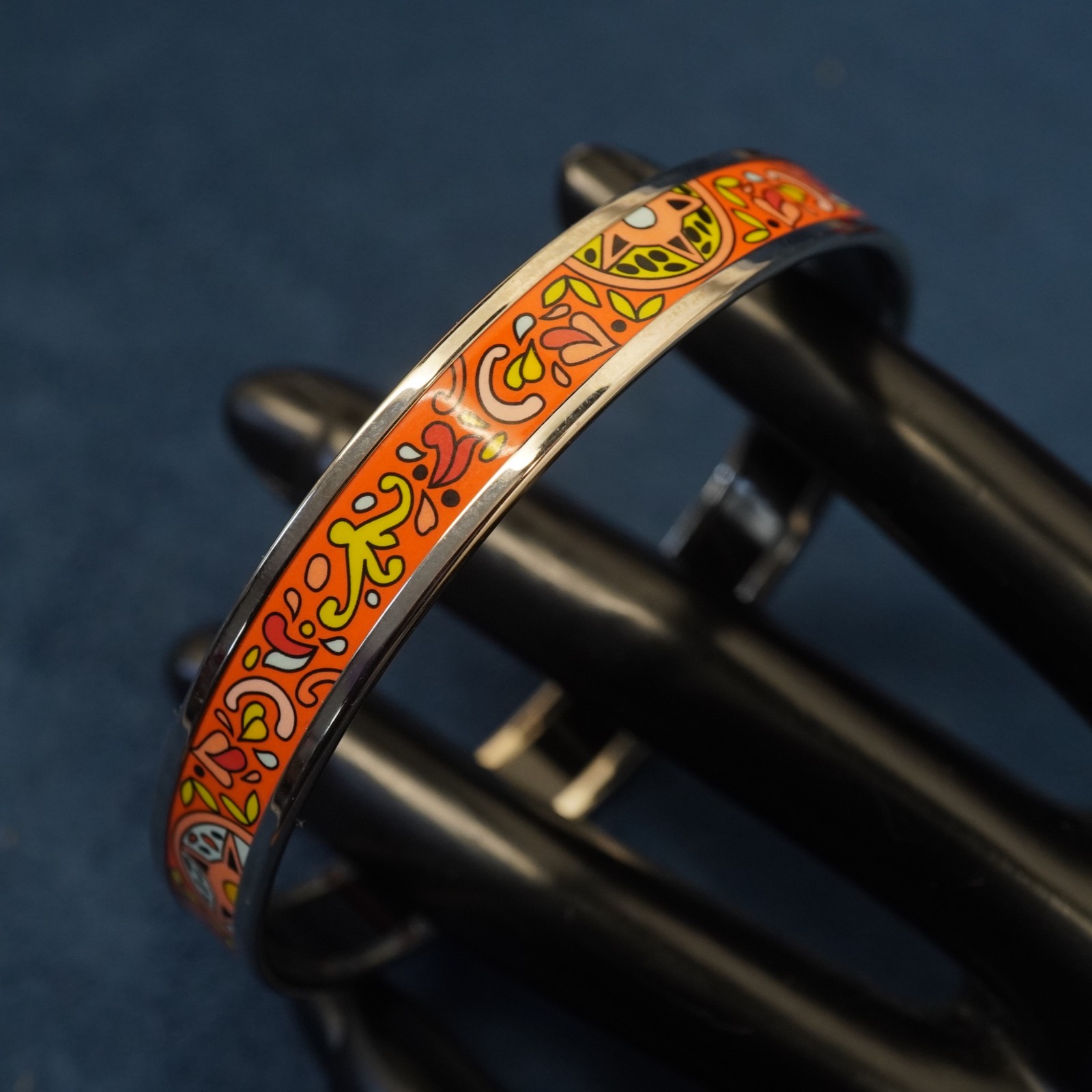 Hermès Palladium Plated Printed Enamel Narrow Bangle, Sz GM – Free Shipping USA