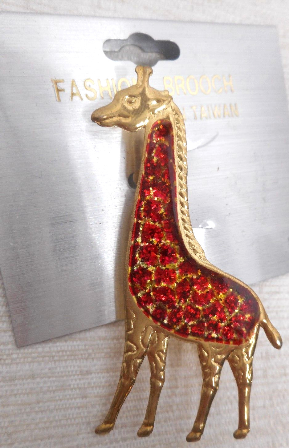 Giraffe Red Glitter Under Epoxy Soft Thin Stamp Metal Brooch Lapel Pinback 2 1/4