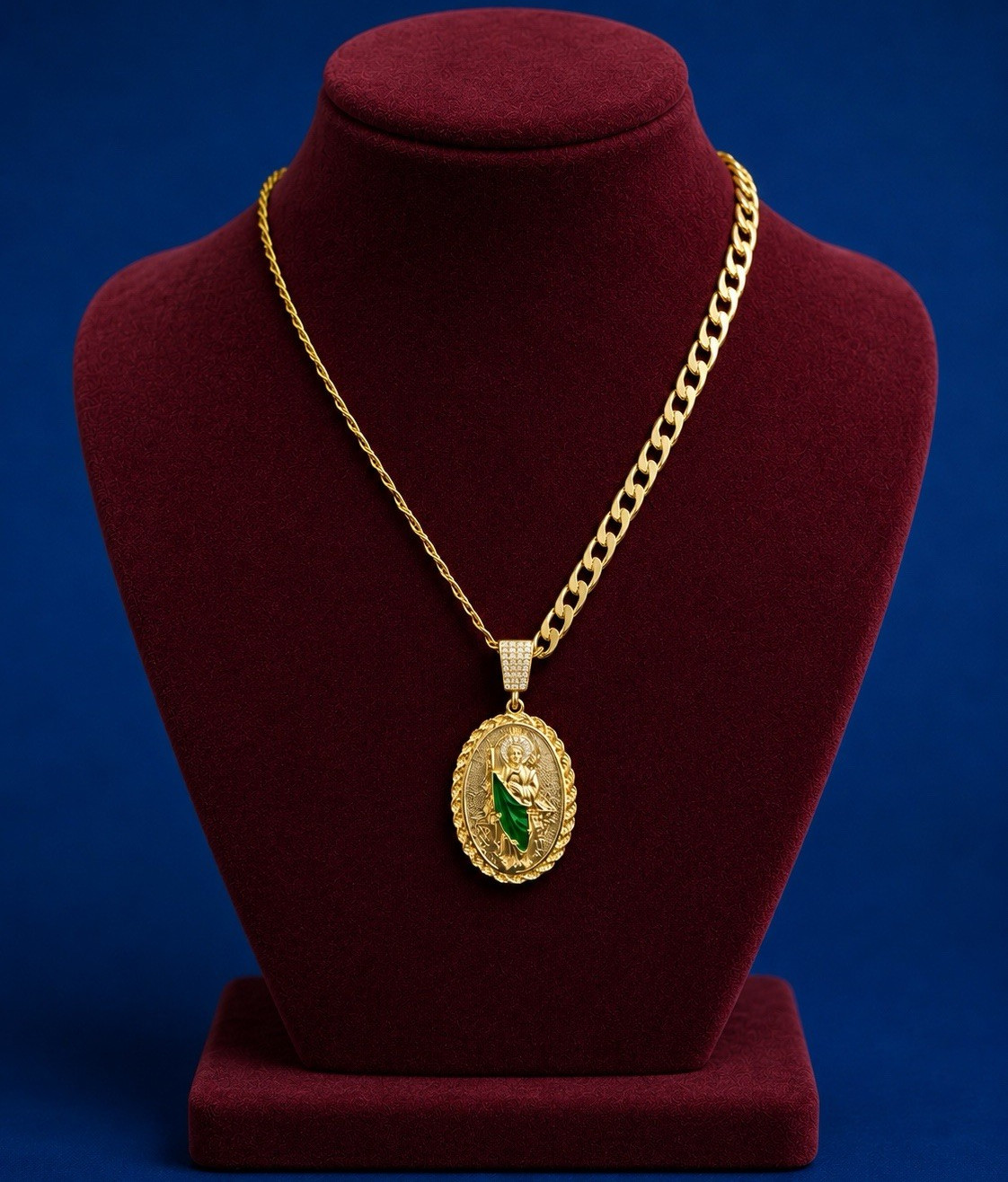 Gold Plated none tarnished Curb Oval Religious Medal Pendant Necklace