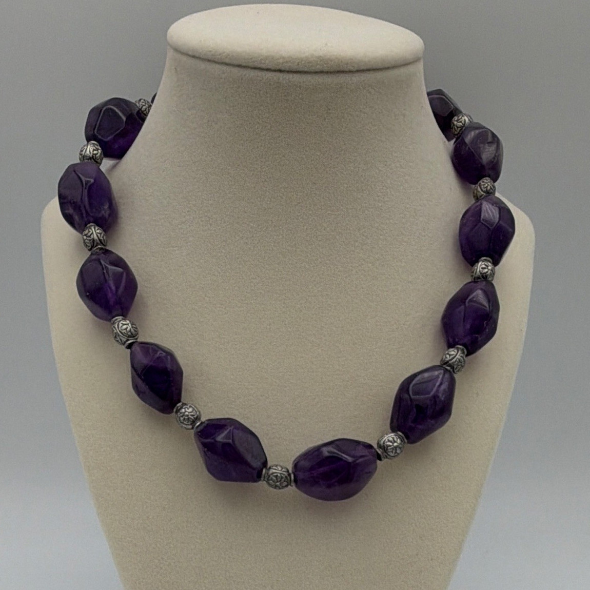 Amethyst Purple Faceted Beaded Necklace Silver Tone Toggle Clasp 19-24in