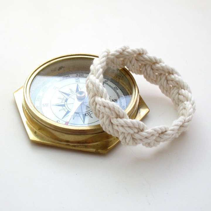 Mystic Knotwork: Narrow Cape Cod Surfer Beach Rope Bracelet, 13 Colors