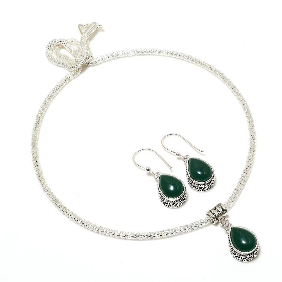 Green Onyx 925 Silver Plated Handmade Necklace & Earrings Set of 18″